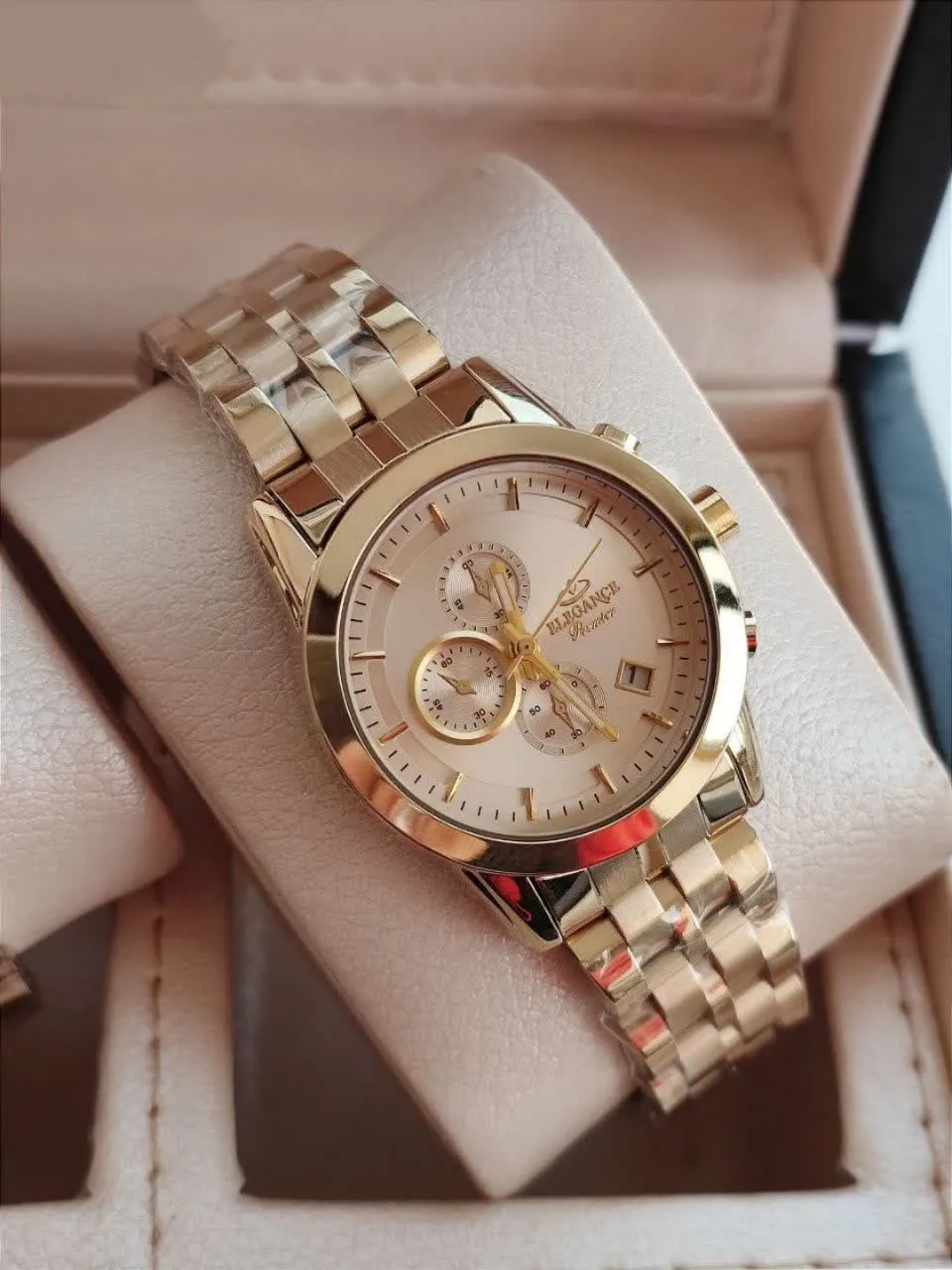 ساعت زنانه رنگ ثابت طلایی رنگ