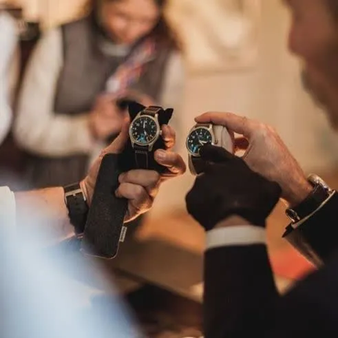 همکاری در فروش ساعت