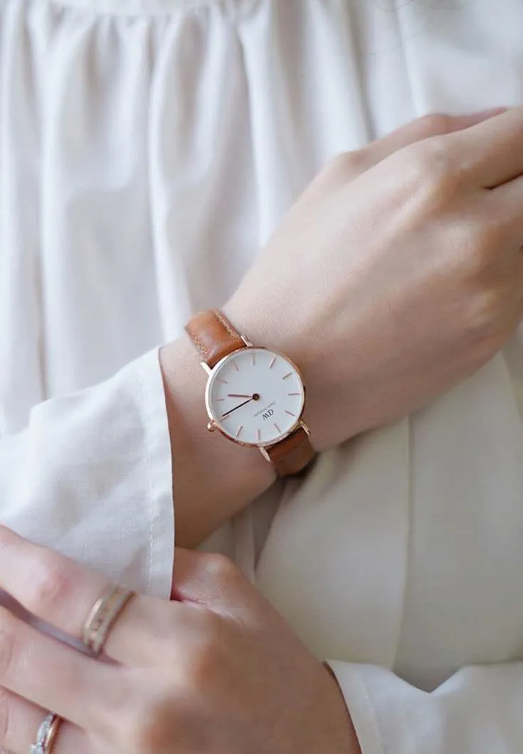 ساعت مینیمال زنانه ساده