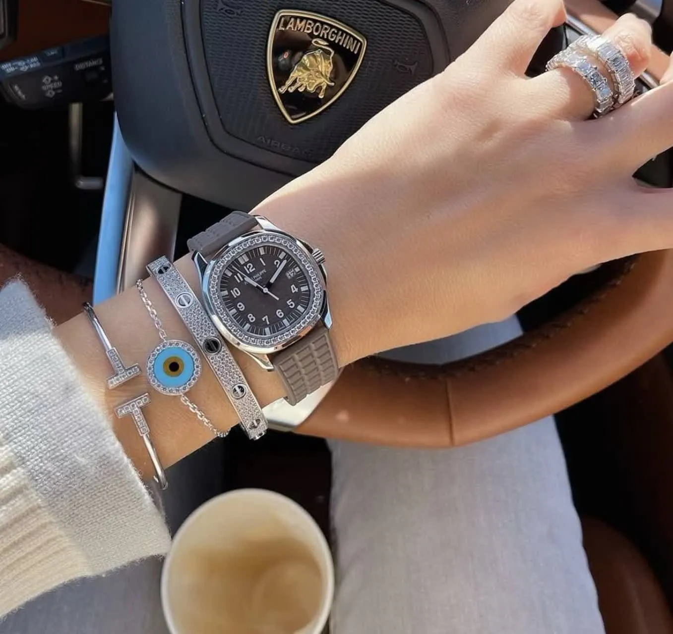  ساعت زنلنه صفحه طوسی بند سیلیکونی دور نگین دار