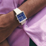 ساعت سیلیکونی صفحه چهار گوش