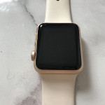 اپل واچ قاب طلایی بند سفید