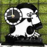 ساعت رومیزی طرح گاو