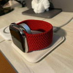 ساعت هوشمند قرمز