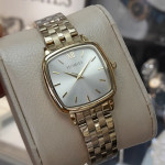 ساعت صفحه نقره ای