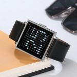 ساعت دیجیتالی صفحه چهار گوش