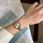 ساعت کلاسیک صفحه هشت ضلعی