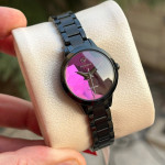 ساعت مشکی صفحه بنفش