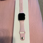 اپل واچ قاب سبز بند صورتی