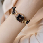 ساعت فانتزی صفحه چهار گوش