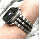 اپل واچ قاب آلومینومی بند مشکی نقره‌ای