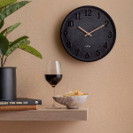 ساعت دیواری صفحه مشکی
