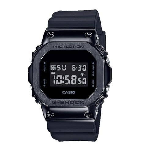 ساعت مردانه کاسیو مدل GM-5600B-1DR