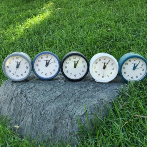 ساعت رومیزی مدل ۴۲۲۰