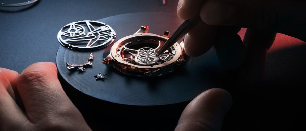 تعمیرات ساعت در آستارا