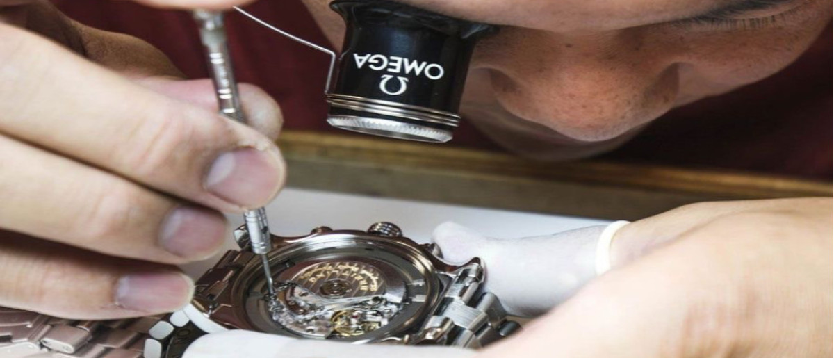 تعمیرات ساعت در آشخانه