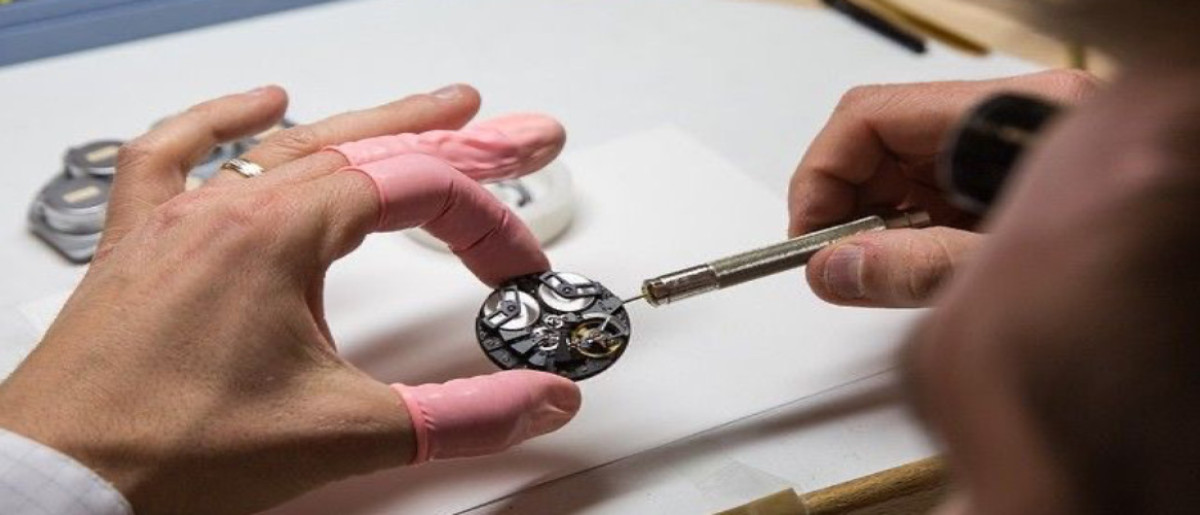 تعمیرات ساعت در حاجی‌آباد