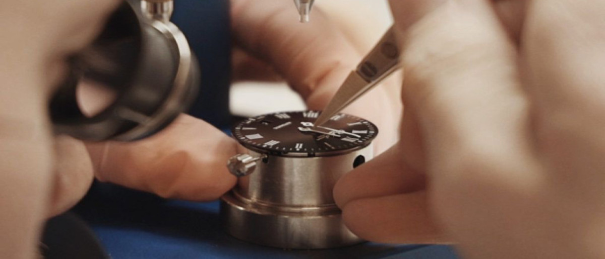 تعمیرات ساعت در کوار