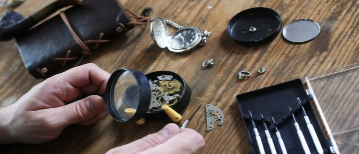 تعمیرات ساعت در خمینی‌شهر