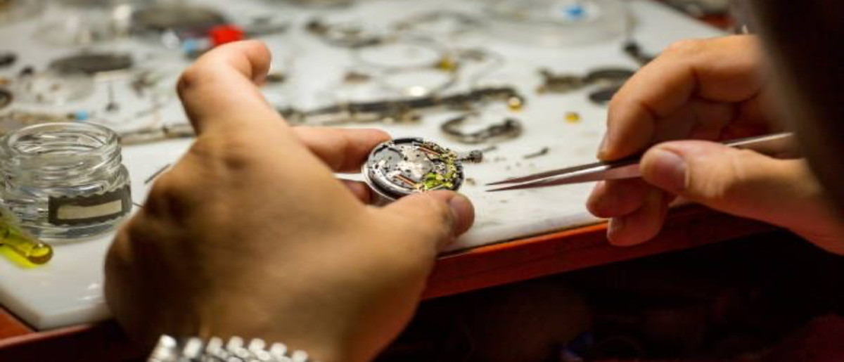 تعمیرات ساعت در فارسان