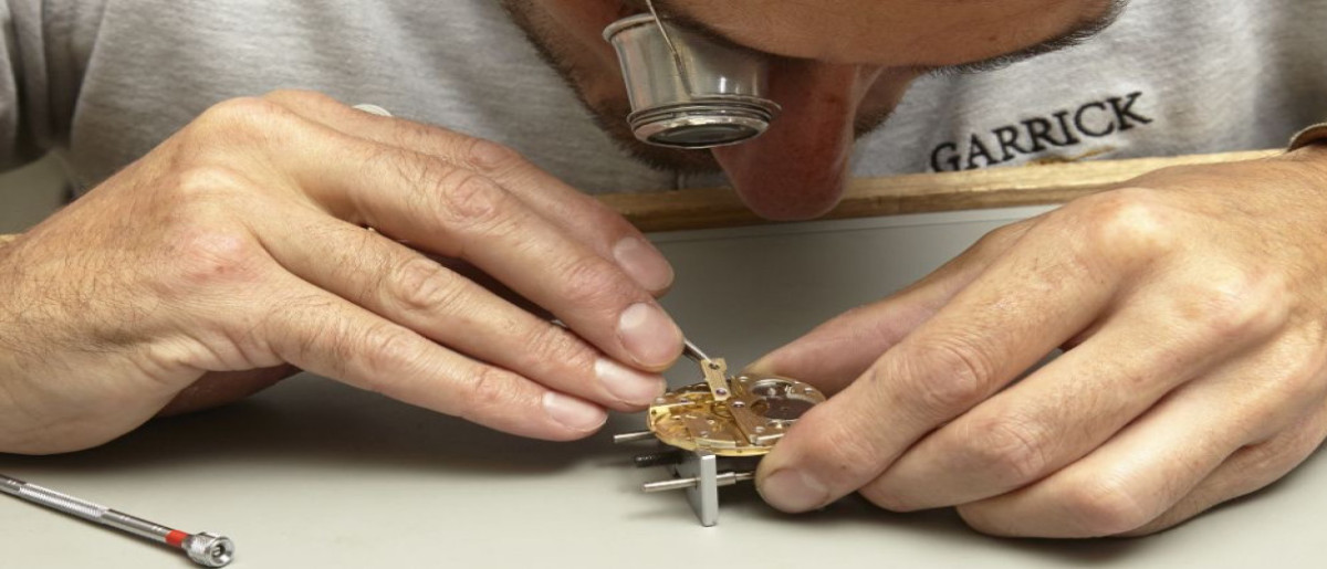 تعمیرات ساعت در ایذه