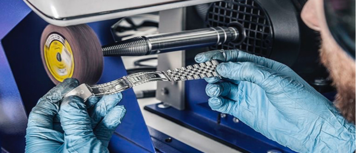 تعمیرات ساعت در هشتگرد