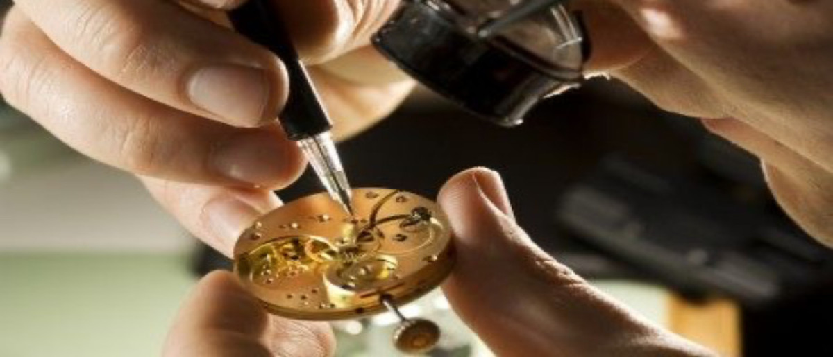 تعمیرات ساعت اپلا