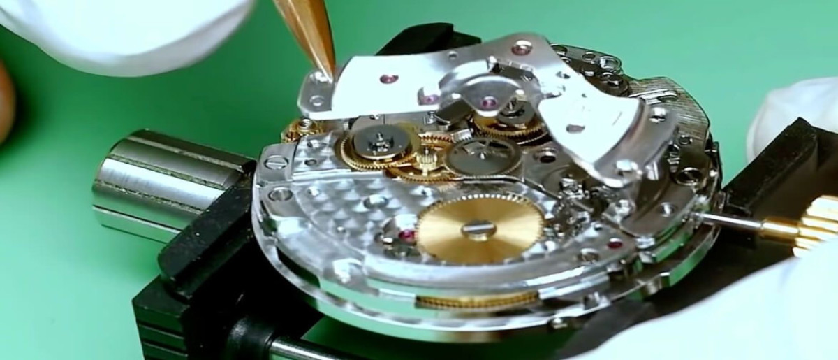 تعمیرات ساعت در نقده