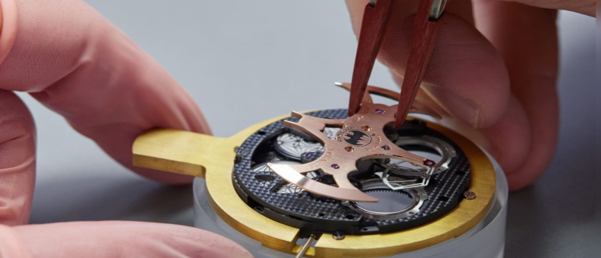 تعمیرات ساعت در بردسکن