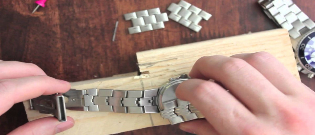 تعمیرات ساعت در لامرد