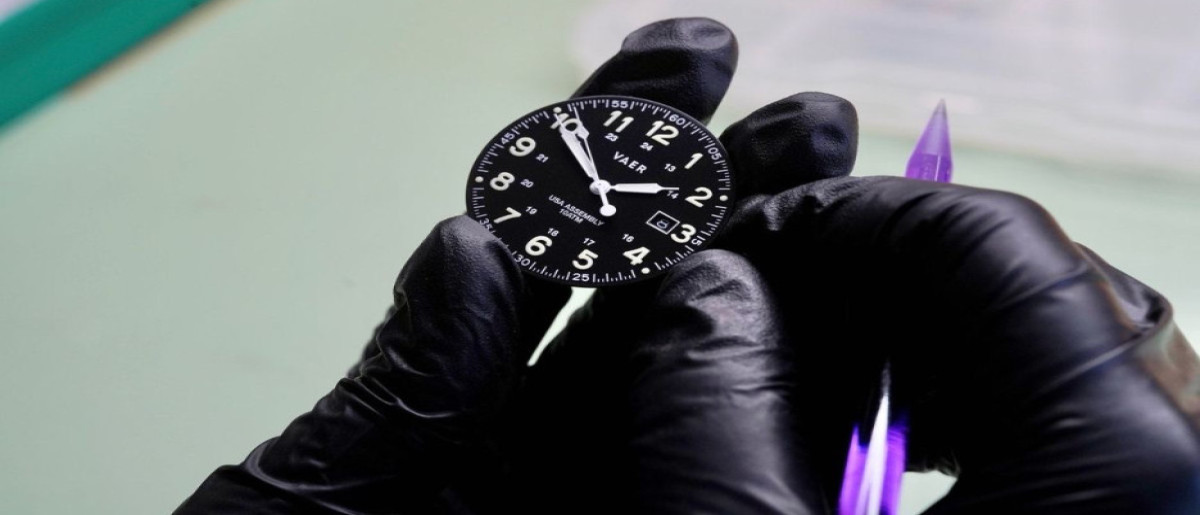 تعمیرات ساعت در تکاب