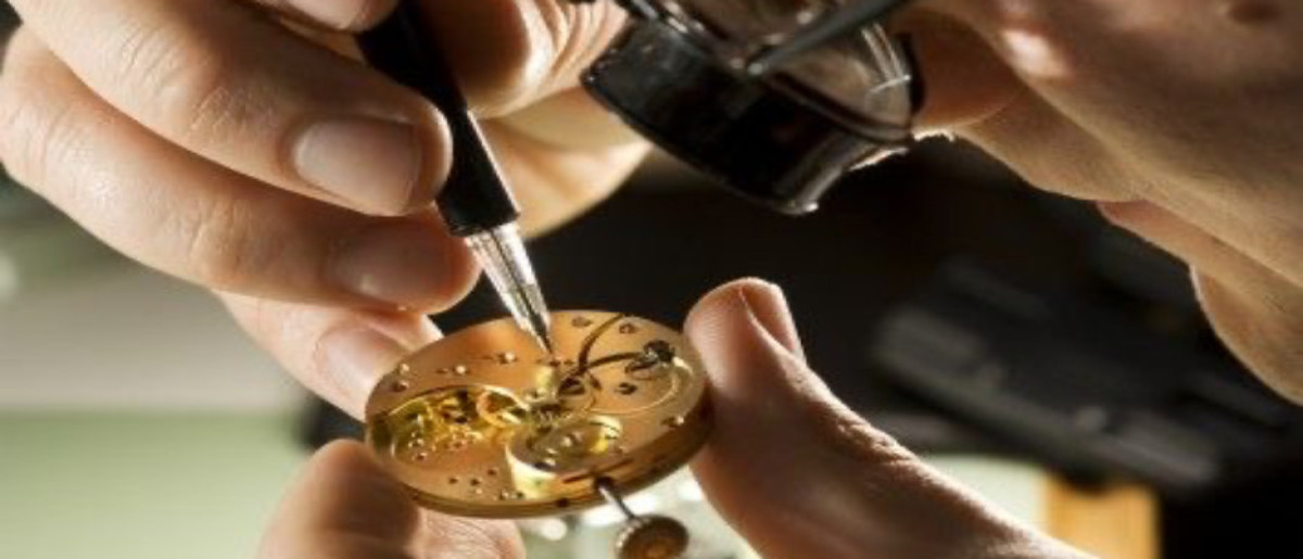 تعمیرات ساعت در بروات