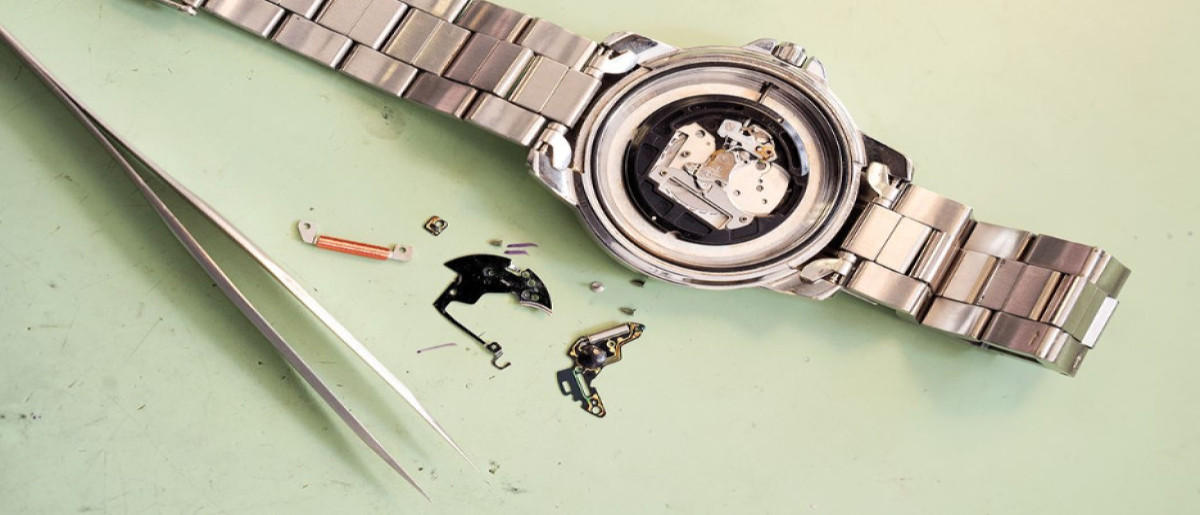 تعمیرات ساعت پیر ریکود