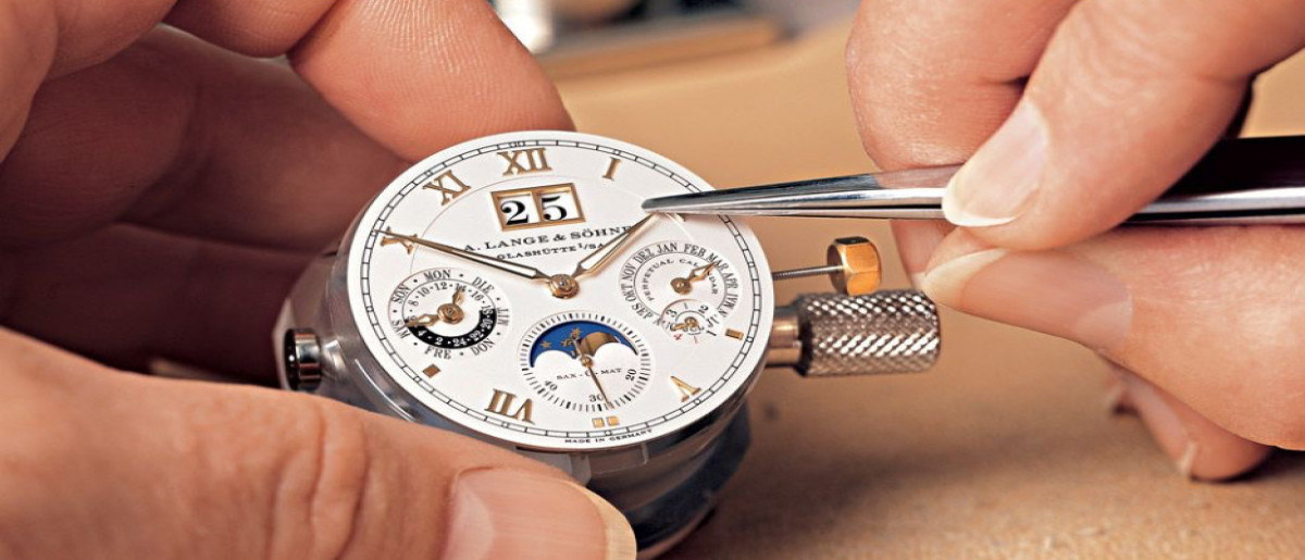 تعمیرات ساعت در ملایر