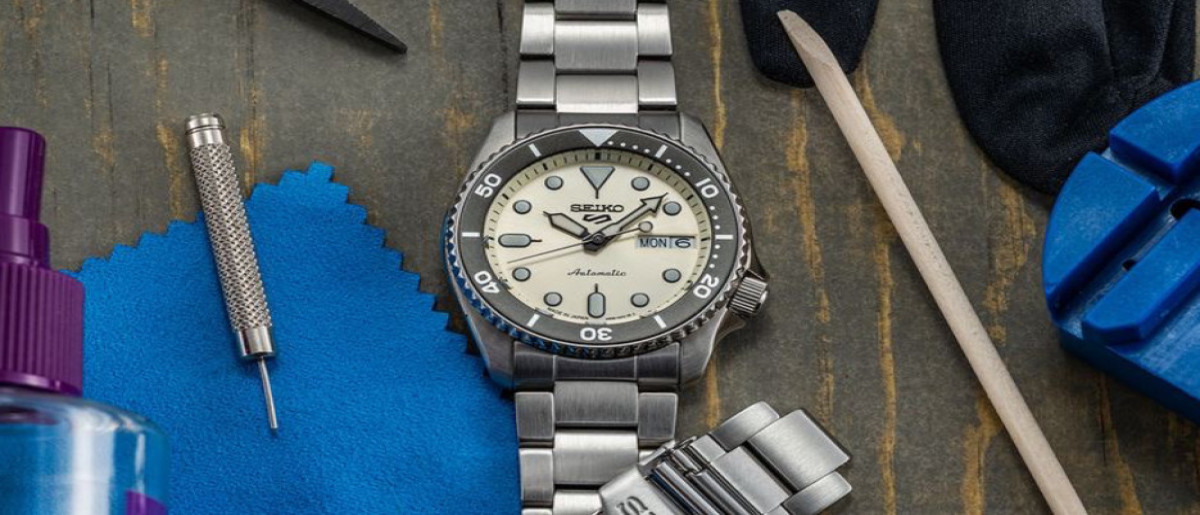 تعمیرات ساعت در فولادشهر