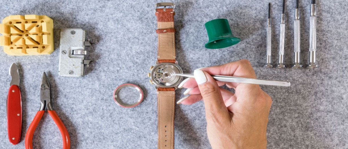 تعمیرات ساعت در گیلانغرب