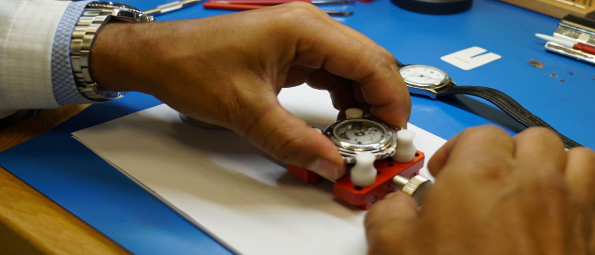 تعمیرات ساعت در گلپایگان