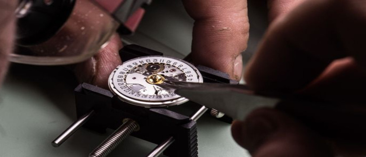 تعمیرات ساعت در گلستان